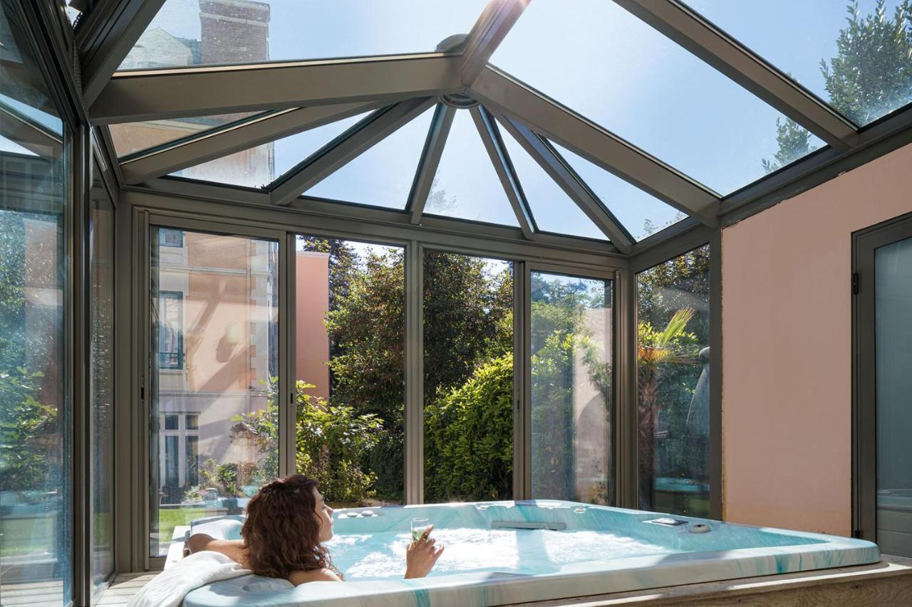 Hotel Spa Thermalia Шатель-Гийон Экстерьер фото