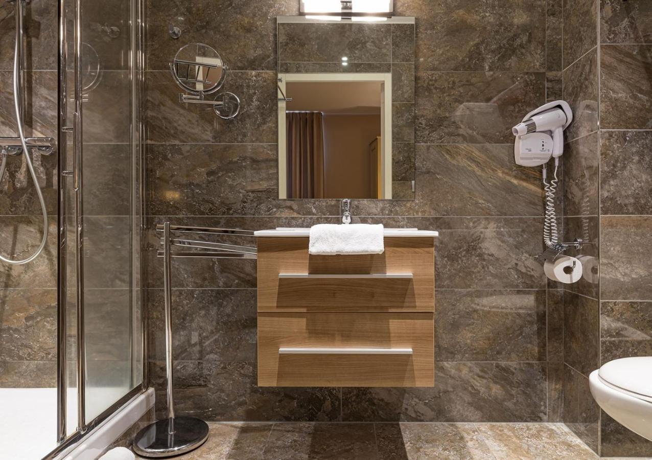 Hotel Spa Thermalia Шатель-Гийон Экстерьер фото